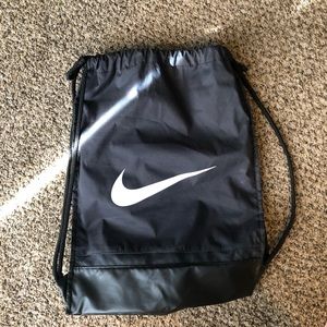 Nike drawstring bag